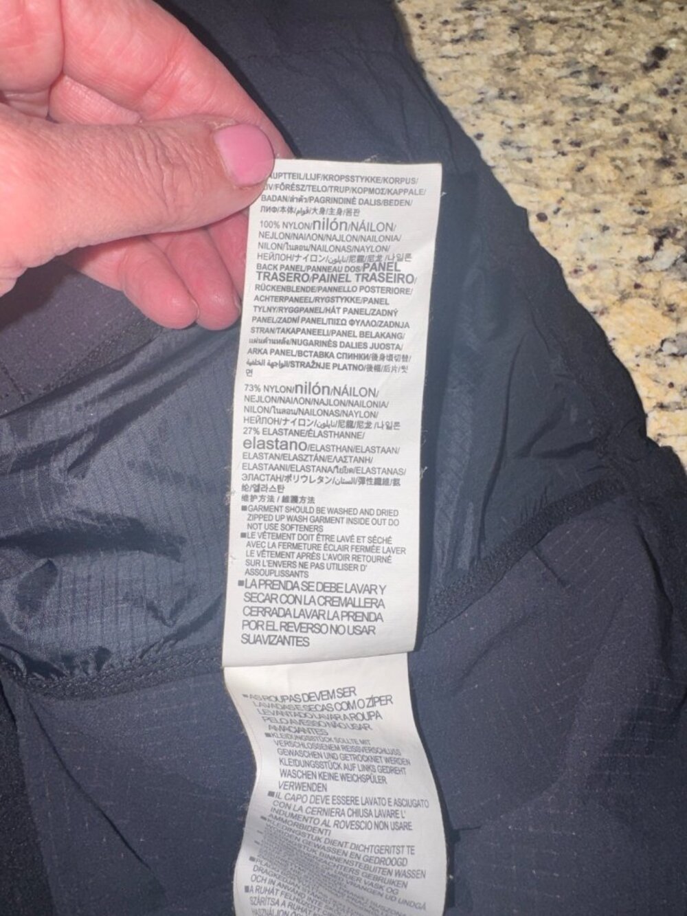 Under Armour Womens M Hooded Lightweight Parachute Jacket Black Athletic Gym - Picture 12 of 12